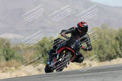 media/Dec-01-2025-Moto Forza (Mon) [[2daa91e15f]]/2-Intermediate Group/Session 2 Turn 9 Entry/